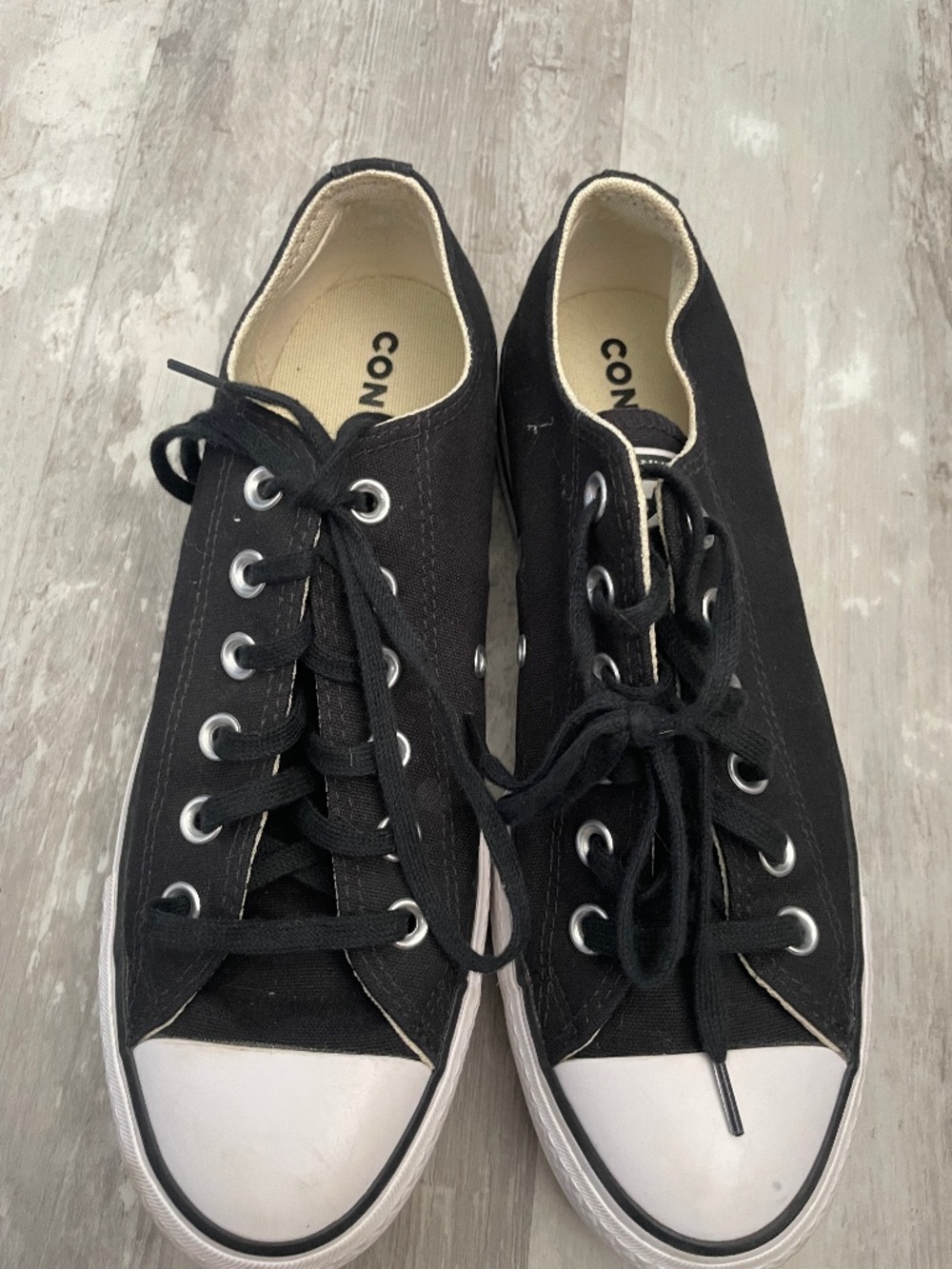 Womens Converse Chuck Taylor All Star Lift Low top Sneaker Size 8.5